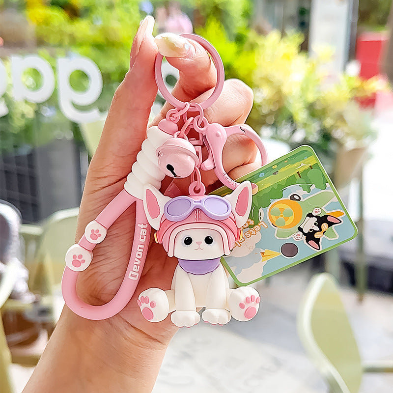Wholesale Pilot cartoon keychain pendant trendy car keychain